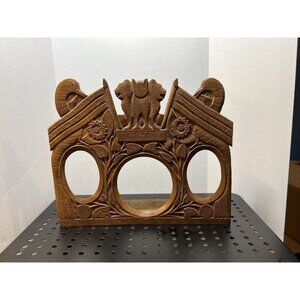 Victorian Art Nouveau Wood Architectural Large Lion & Duck Floral Photo Frame